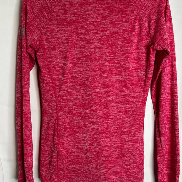 Under Armour heatgear 1/2 zip pink and white xsmall - Picture 7 of 8